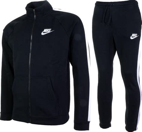 footlocker trainingspak nike maat 74|Alle joggingpakken .